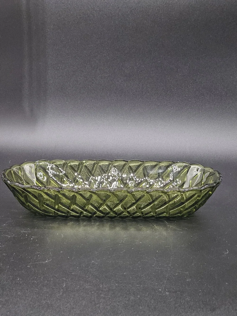 Vintage Indiana Glass Pretzel Pattern Avocado Green Oblong Celery Dish - Basket